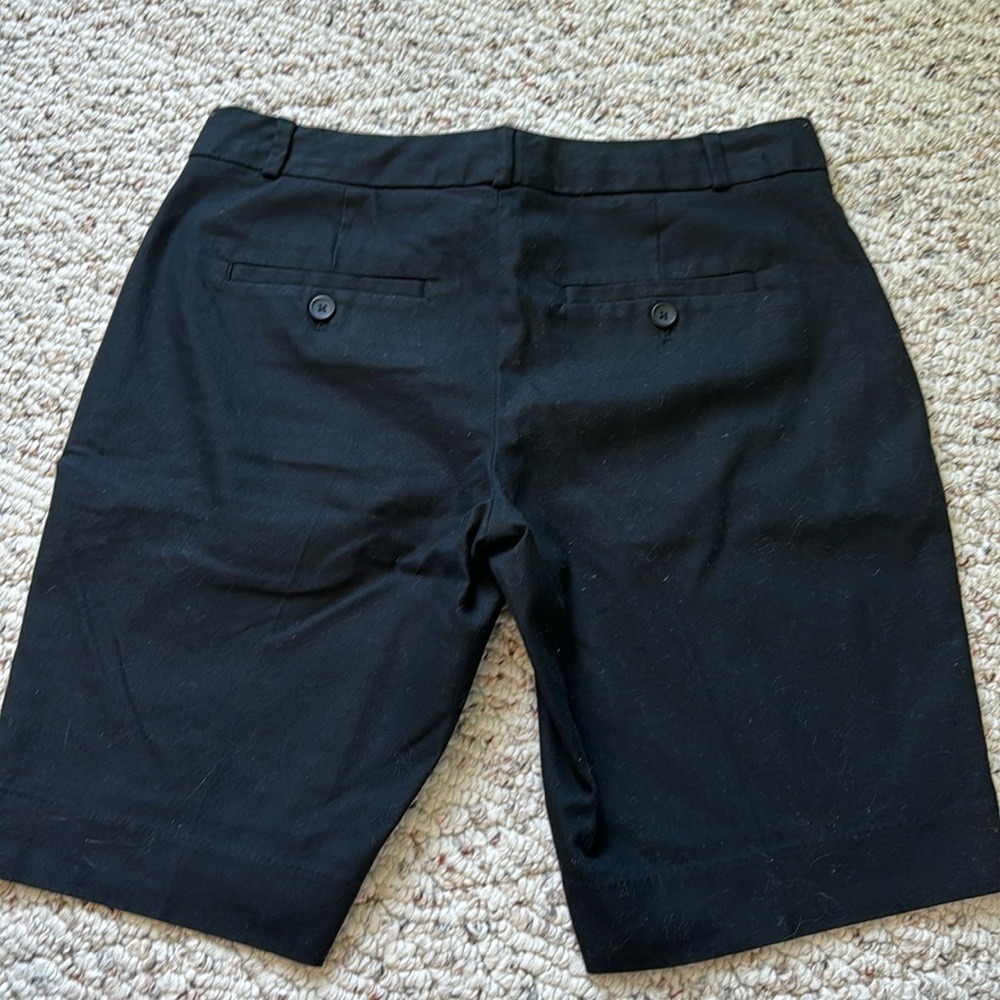 Banana Republic Bermuda’s